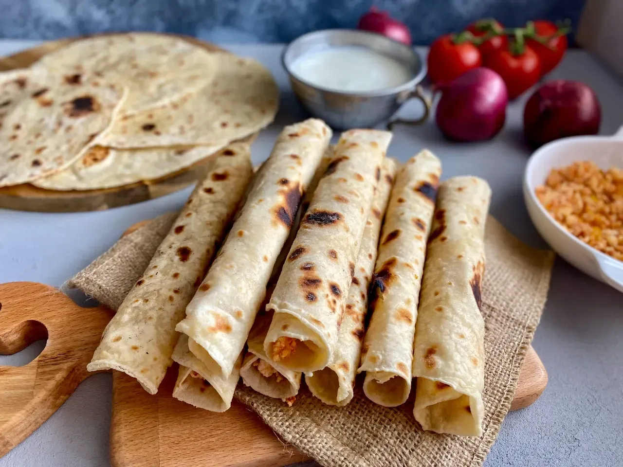 Domatesli Peynirli Sıkma